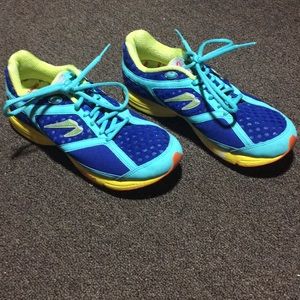 Newton 8.5 shoes